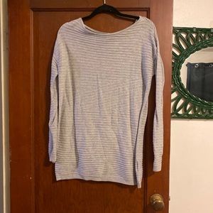 Gap gray sweater size medium